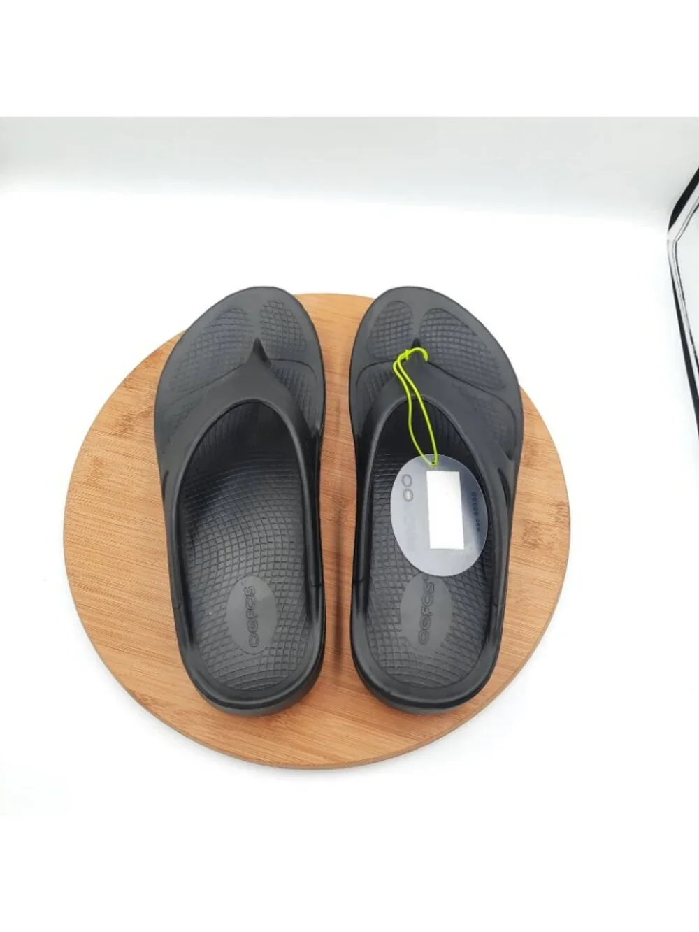 OOfos OOriginal Mens Size 9 (W11) Sandals Black Recovery Gym Workout Slip On NEW